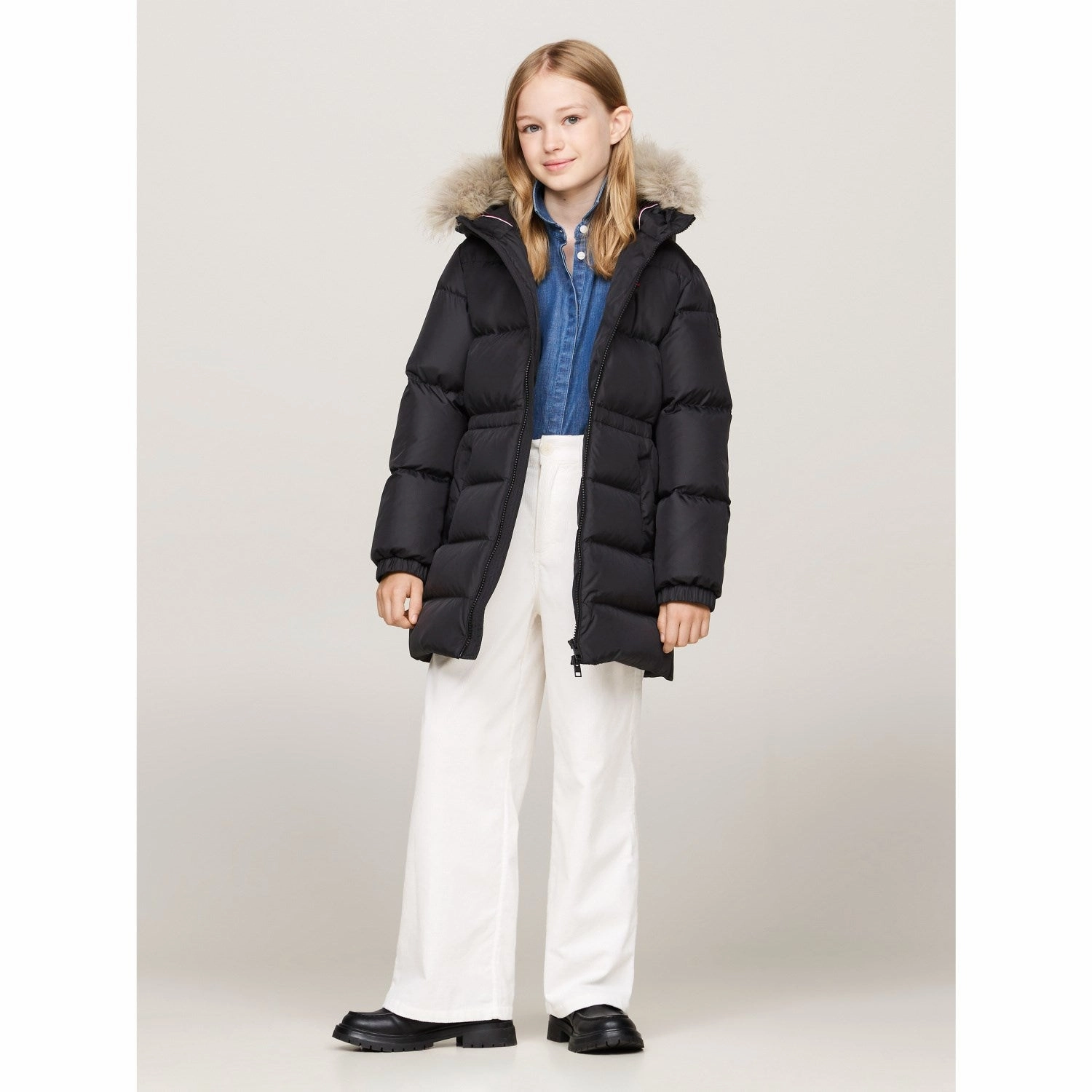 Compact packaging Tommy Hilfiger Black Long Waisted Down Jacket