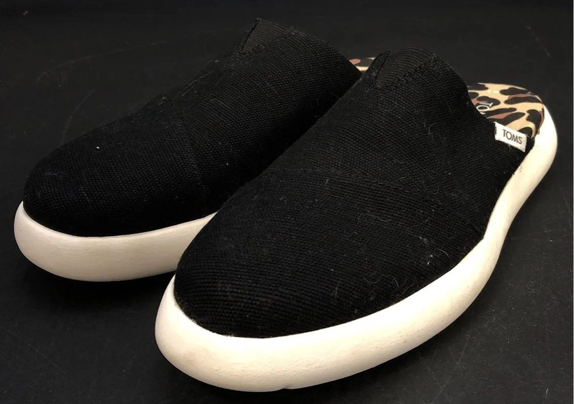 Toms Women's Black Slip-On Mule Shoes - Size 8