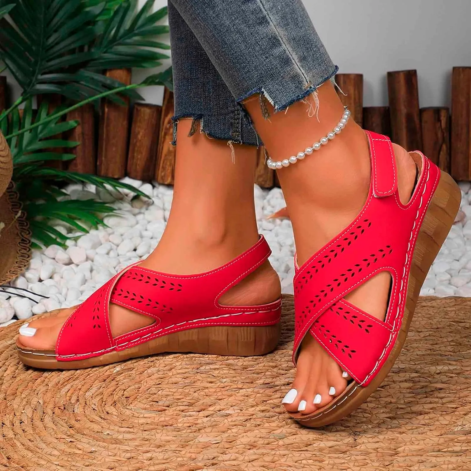 Trendy Women's Sandals Everyday Casual Wear Open Toe Solid Hollow Design Wedge Heel Summer Season Sandals for Women