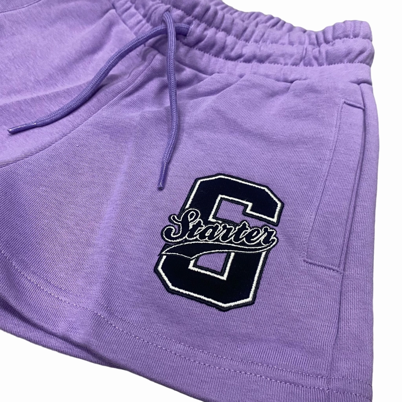 Fitness Shorts Running Gear Pants Starter pantaloncino sportivo da ragazza con ricamo. Colore lilla