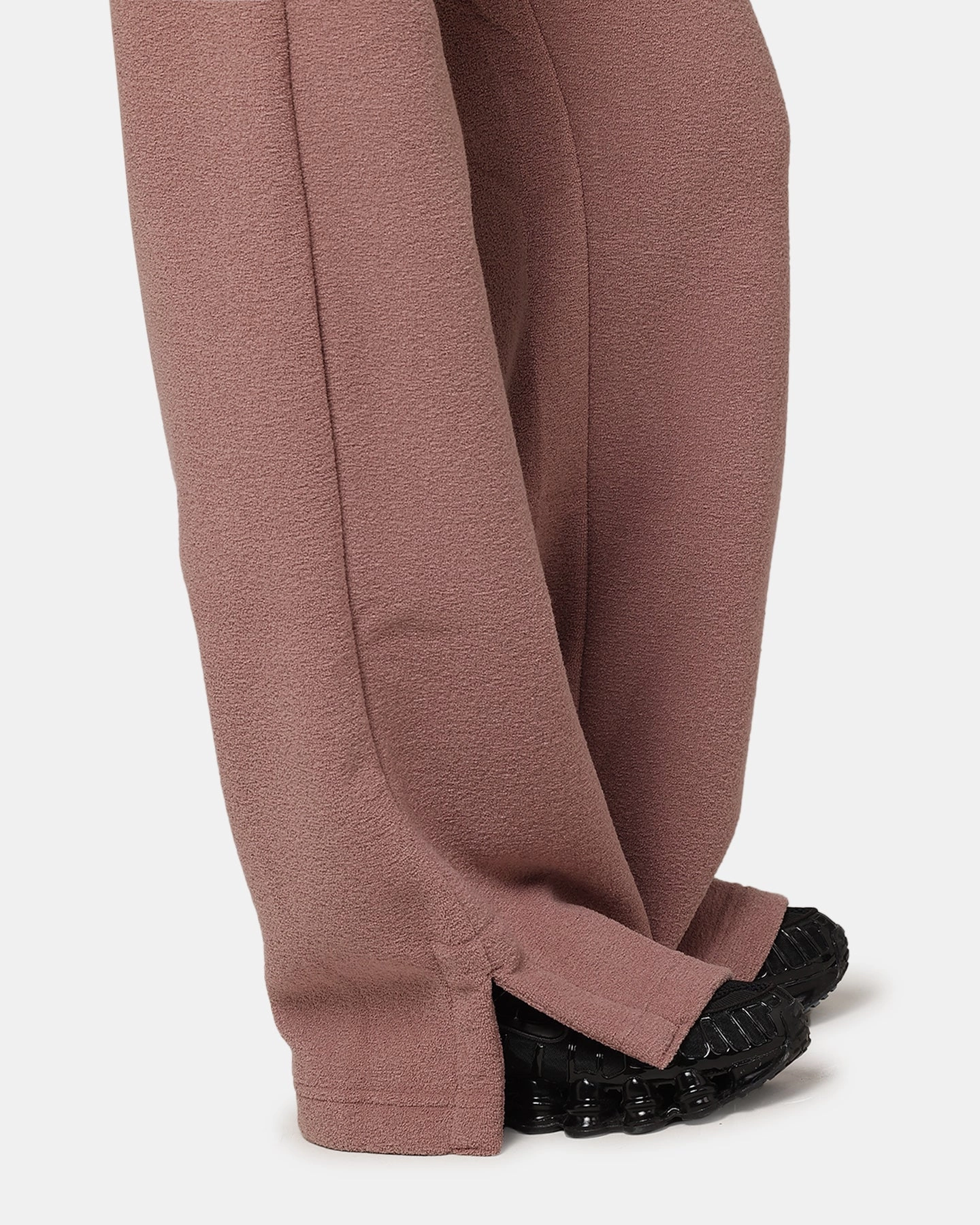 Classic Design Nike Women's Sportswear Pheonix Plush High Waisted Wide Leg Cody Fleece Pants Smokey Mauve/Black