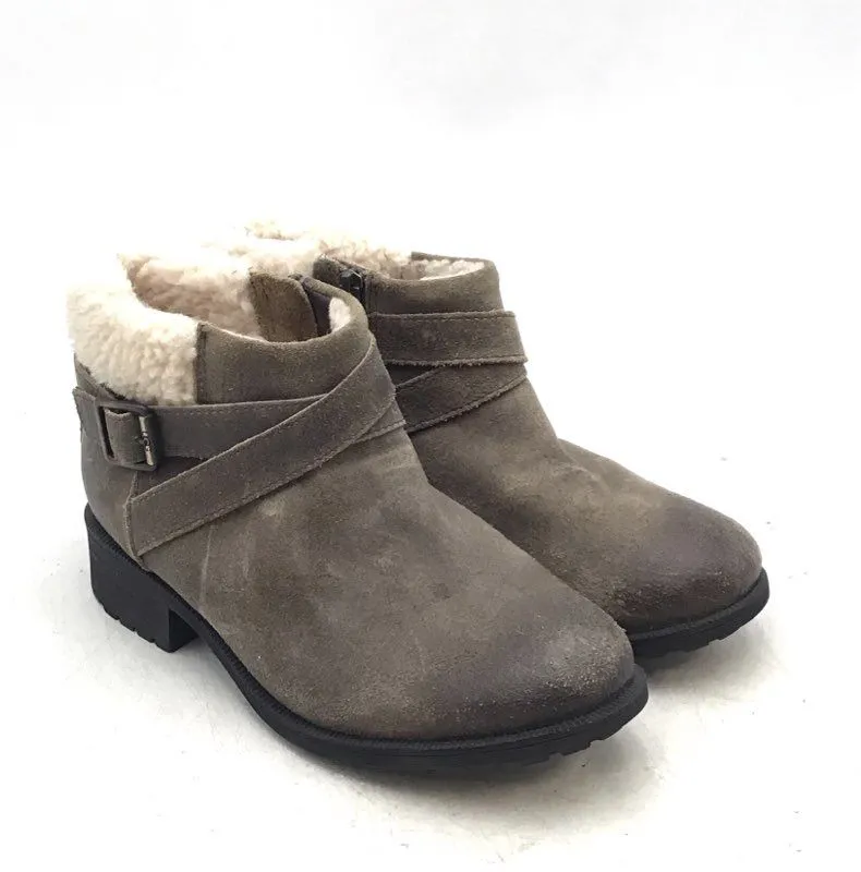 UGG Women's Benson 1095151 Gray Ankle Boots - Size 7.5