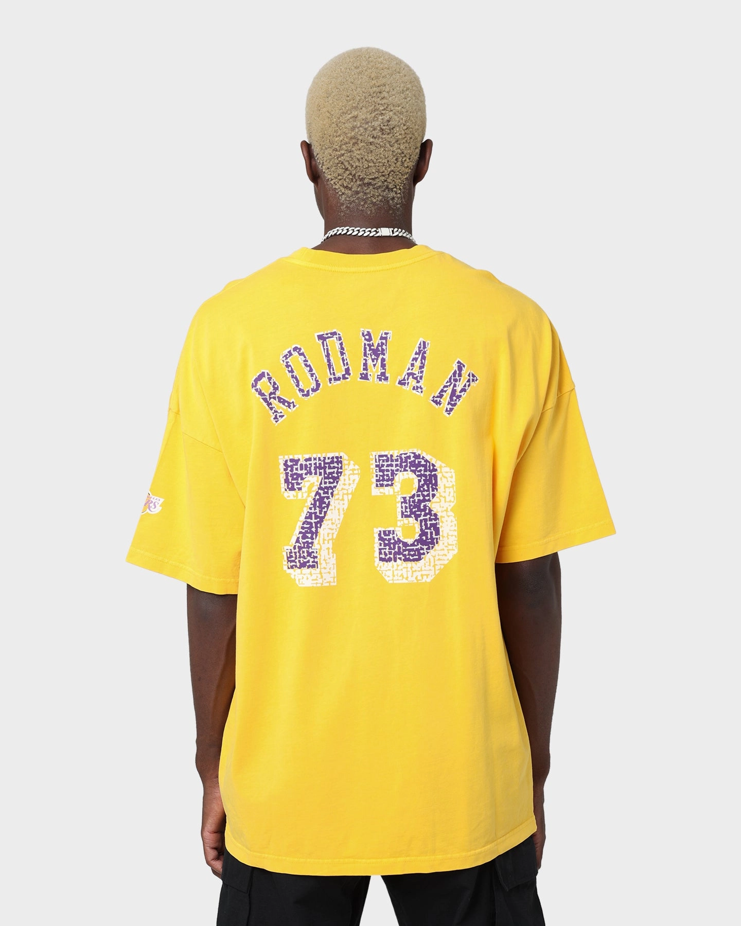 HeatResistantMaterial VintageWashEffect Mitchell & Ness Los Angeles Lakers Dennis Rodman #34 N&N Oversized T-Shirt Faded Yellow
