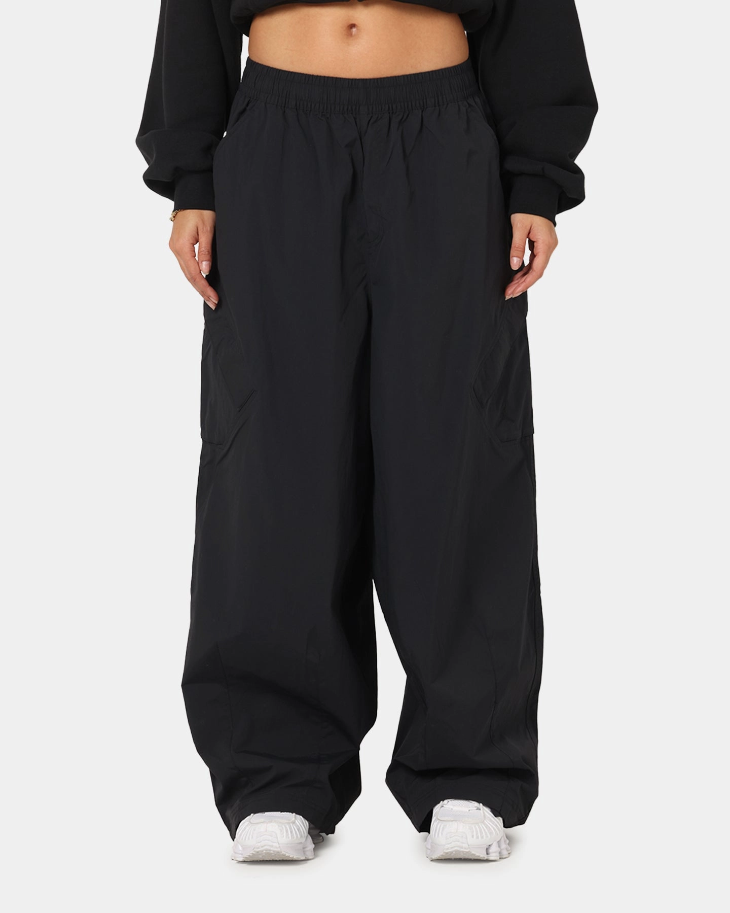 Jordan Women's Flight Chicago Parachute Pants Black Light Wear Fit