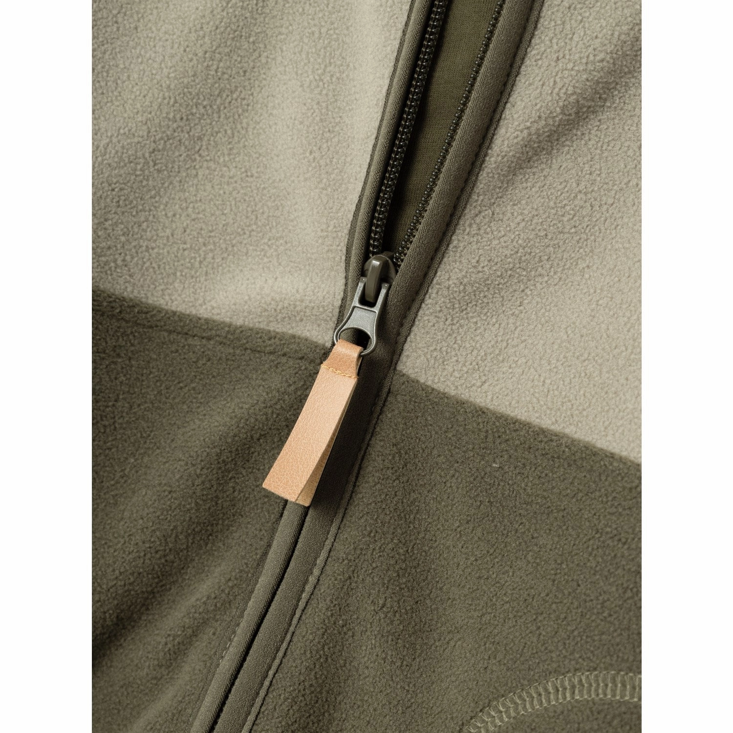 Lil'Atelier Laurel Oak Laspektra Fleece Set All Day Comfort Minimal Detail