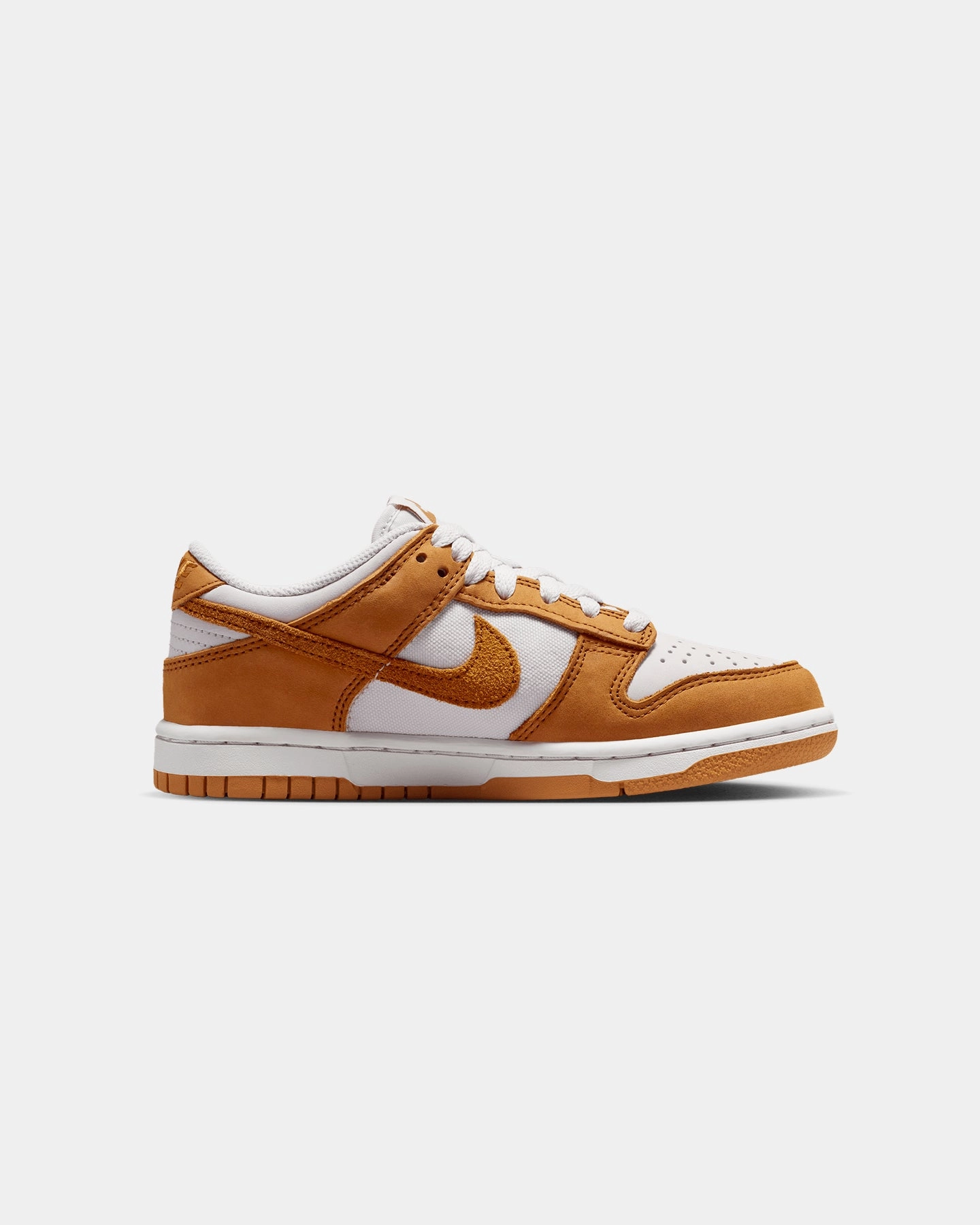Nike Kids' Dunk Low SE (GS) Vast Grey/Desert Ochre/White Multi Directional Flex Grooves Pure Comfort
