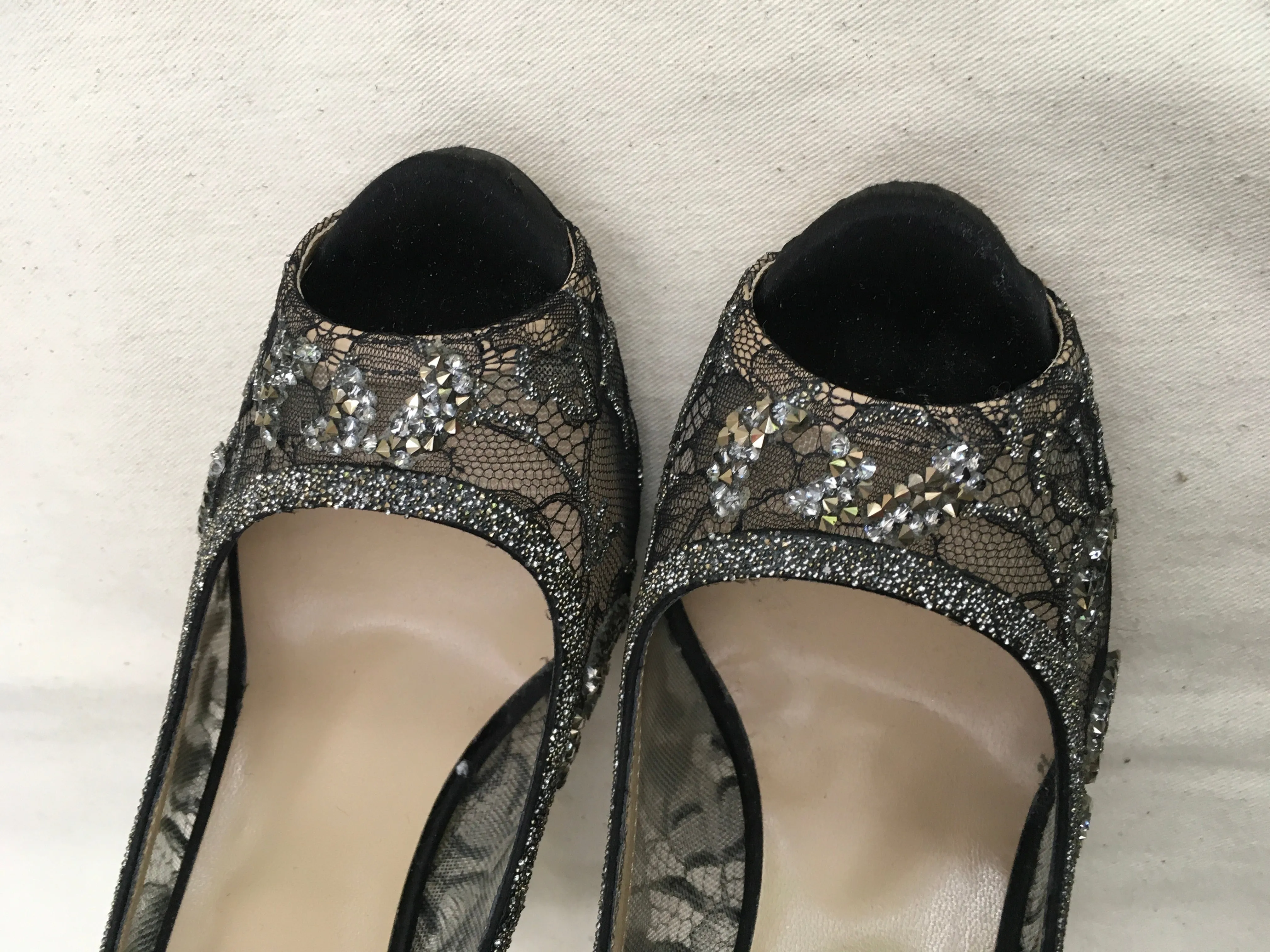 Valentino Women's Black Crystal Lace Platform Pump Shoes Size 36 UK 3 US 6 ladies
