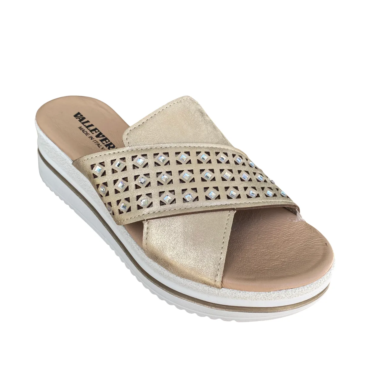 Abrasion Resistant Surface Footwear for Active Lifestyle Valleverde sandalo ciabatta da donna con fascia unica effetto incrocio con strass e taglio geometrico. V55100 oro