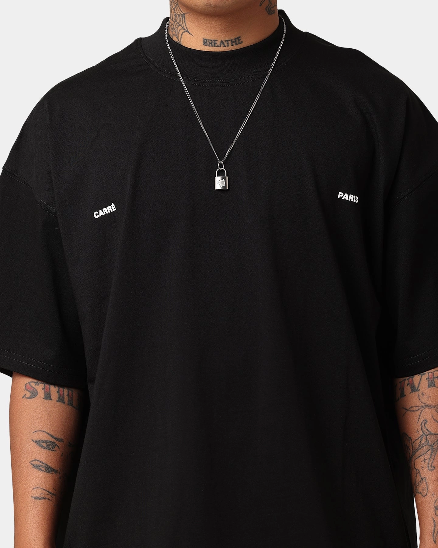 Trendy Vibe Carre Experience Oversized T-Shirt Black