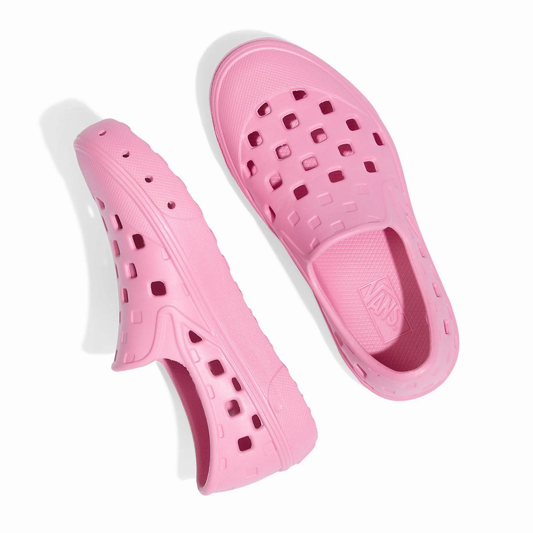 Vans - Kids' (Preschool) Slip-On TRK Shoes (4UVIASC) Flattering Fit