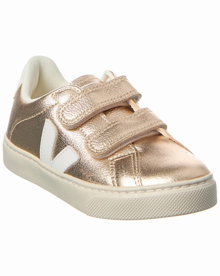 Perforated Tongue Design VEJA Small Esplar Leather Sneaker