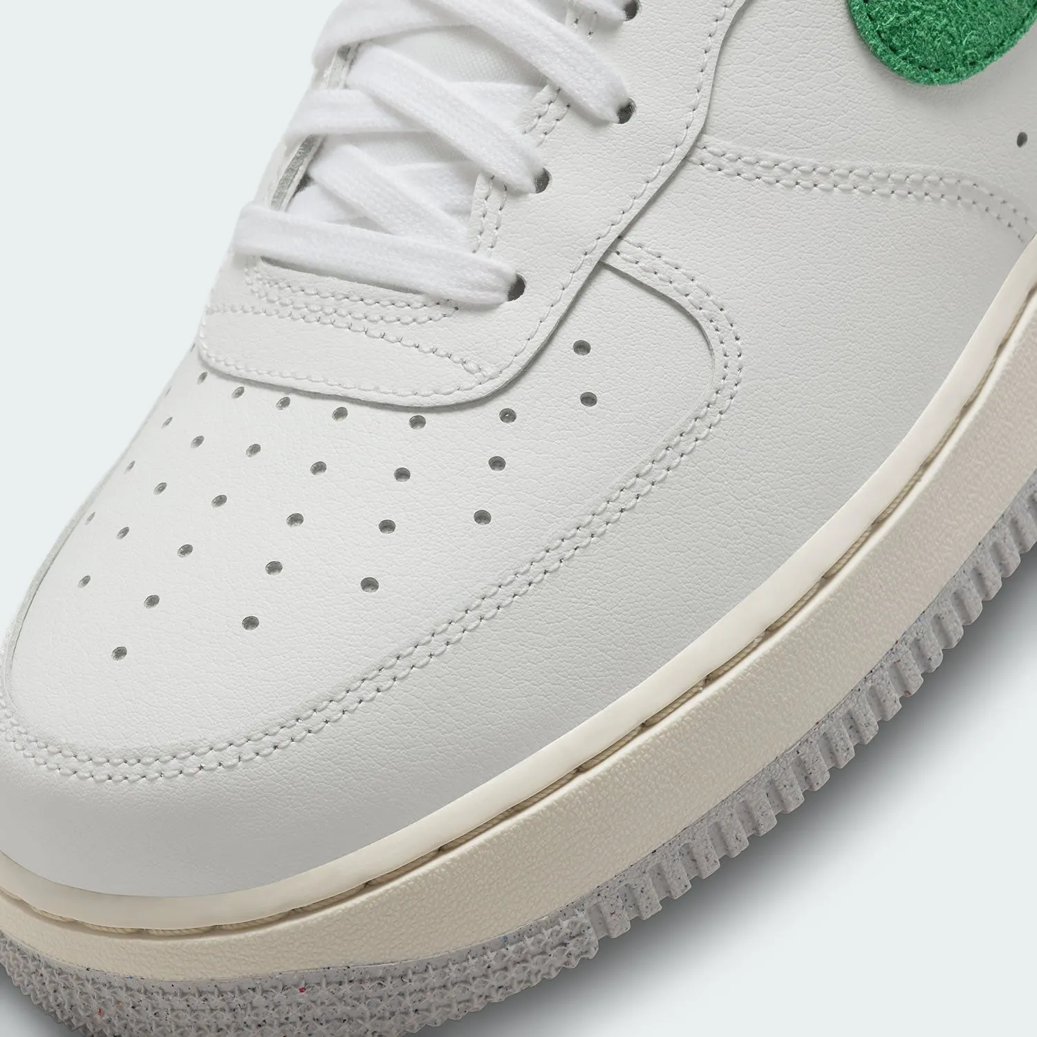 budget - friendly running shoes Nike Air Force 1 Low '07 Men's DR8593 100