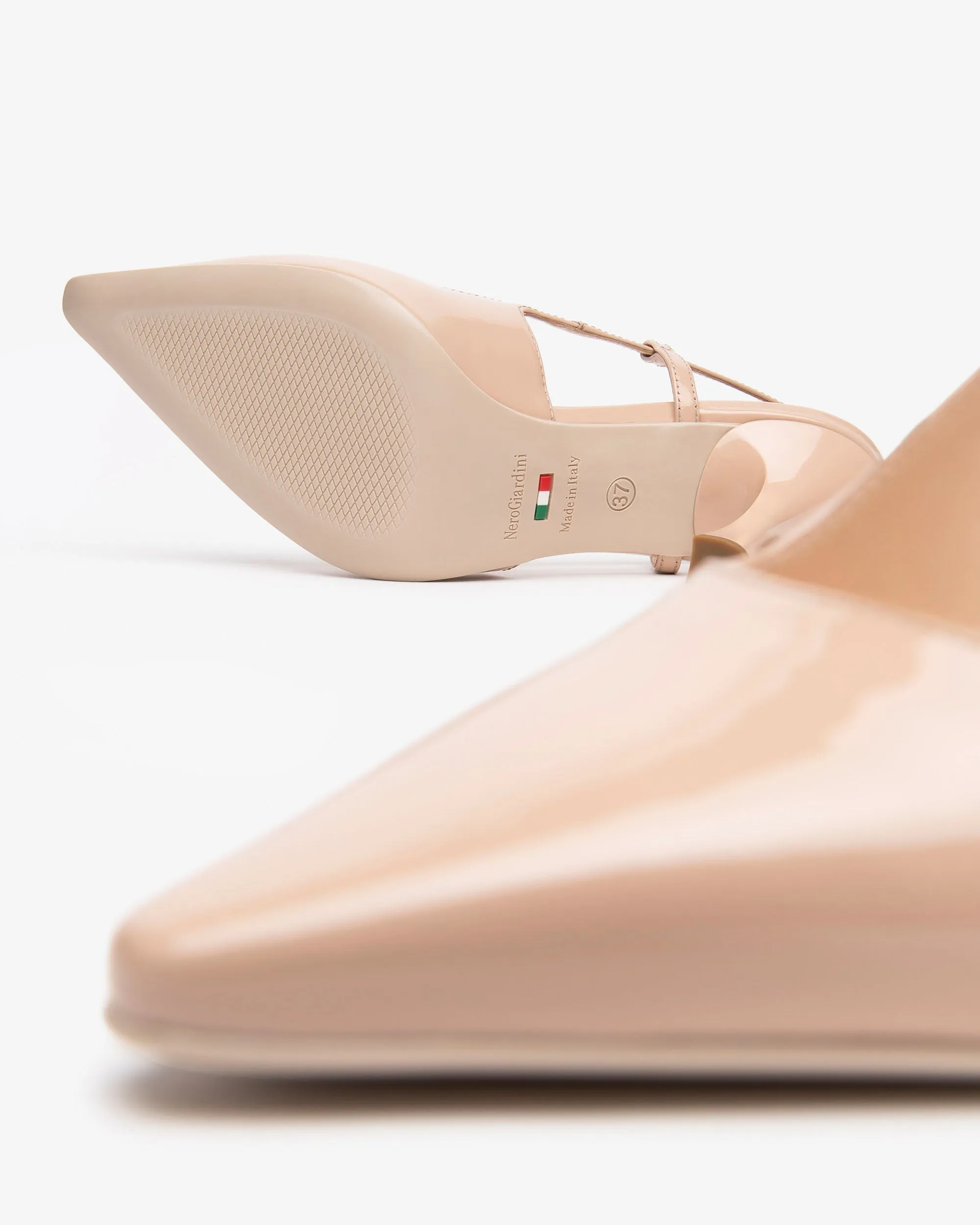 Vernice Heeled Shoes