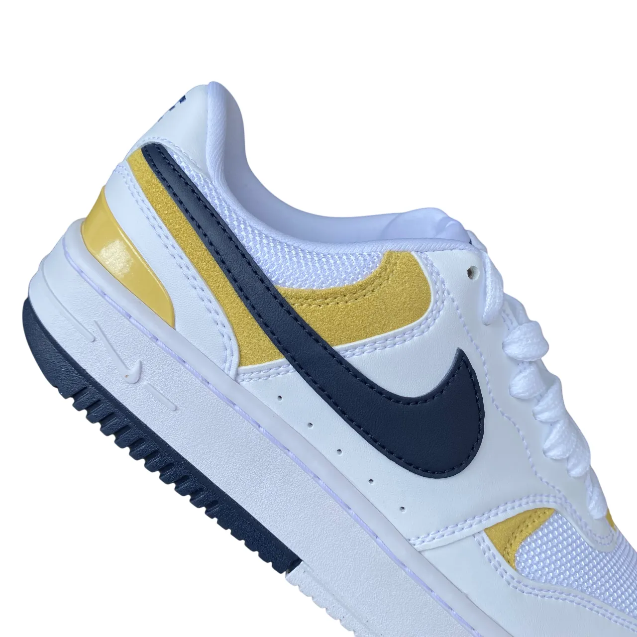 Nike HJ5997-101 Gamma Force Bianco-Giallo - Sneakers Donna Platform elastic - lace shoes Recycled Components