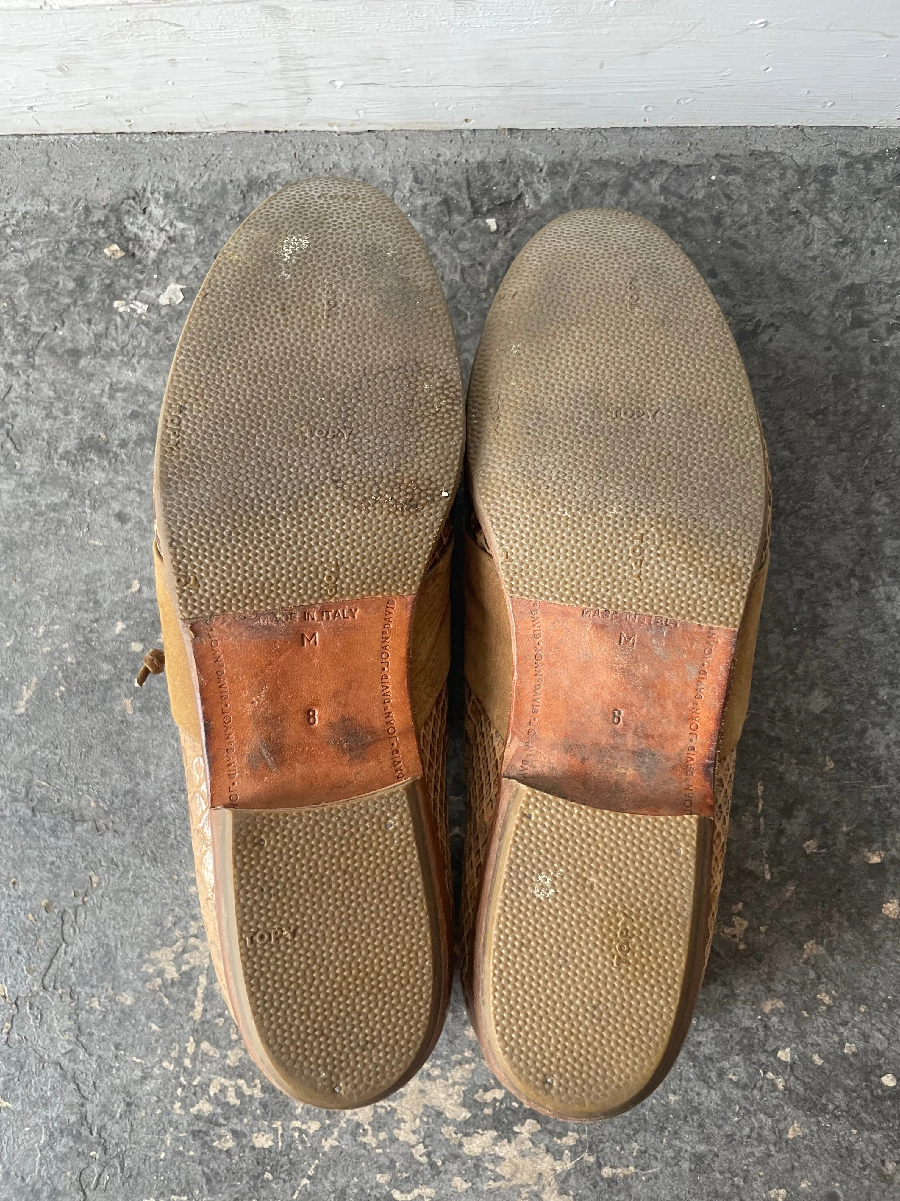 Vintage Joan & David Brown Snakeskin oxfords Size 8