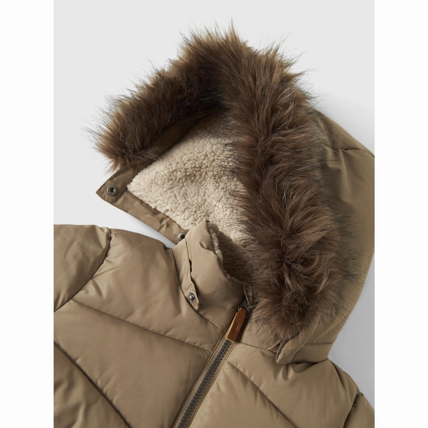 Non Bulky Design Layered Neckline Name It Timber Wolf Nmmmathew Puffer Jacket1