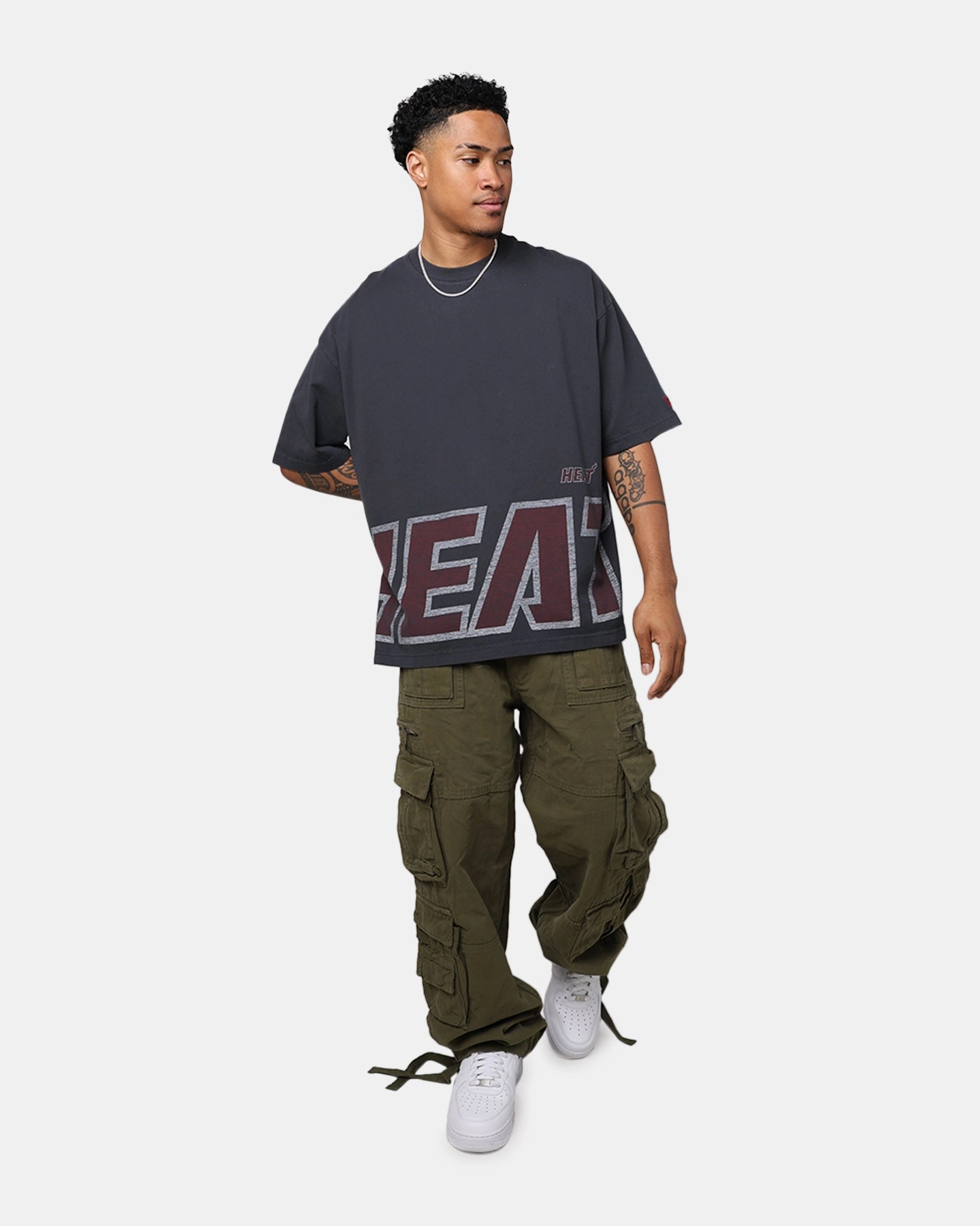 New Era Miami Heat Oversized T-Shirt Black Soft And Comfortable