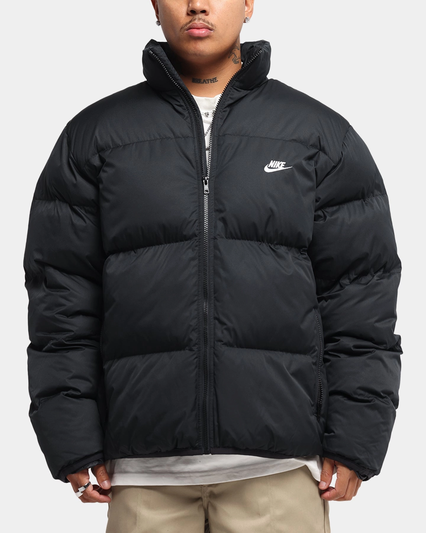 Nike Sportswear Club Puffer Jacket Black/White Art Exhibition Emblem