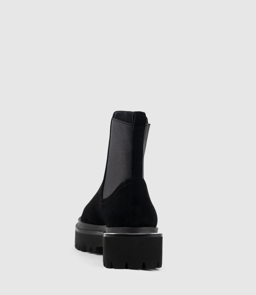 WILMOTT Chukka Boot on EVA Sole in Black Suede
