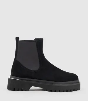 WILMOTT Chukka Boot on EVA Sole in Black Suede