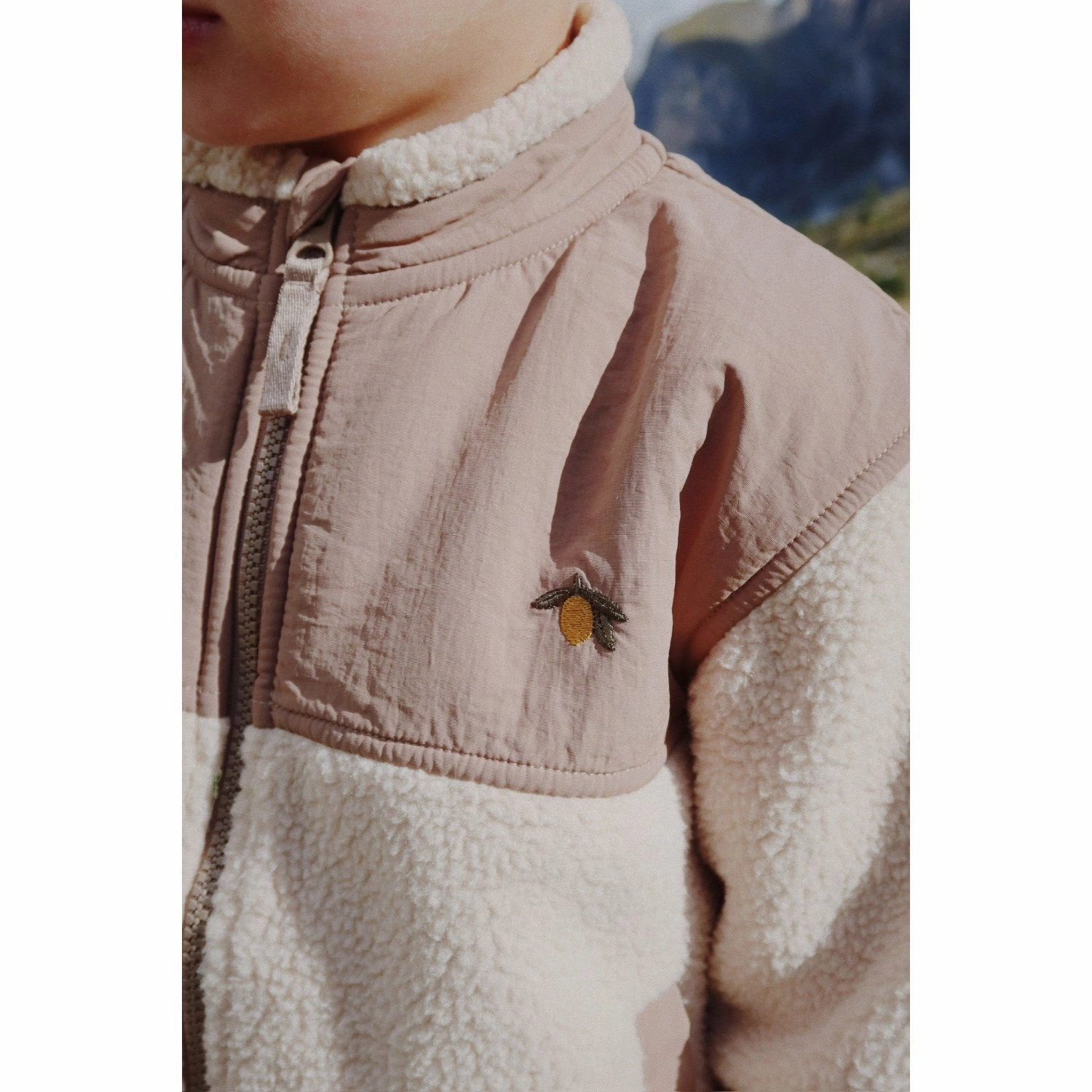Tailored Cut Style Bright Color Konges Sl?jd Oxford Tan Flynn Fleece Jacket Grs