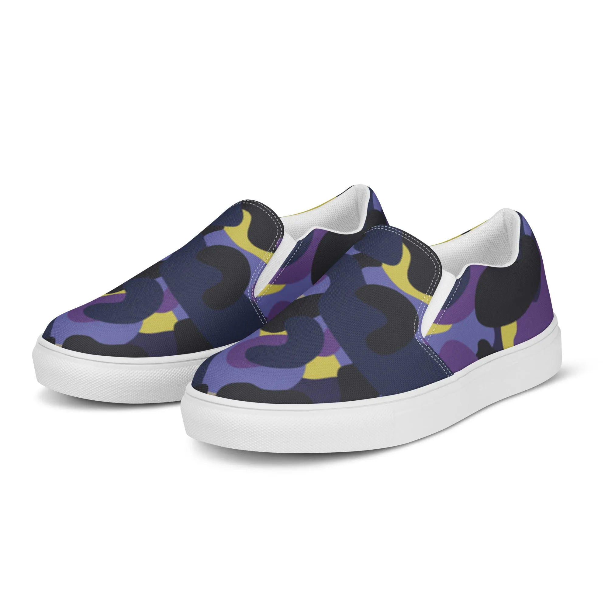 Women’s Camo slip-on canvas shoes, Purple camo shoes