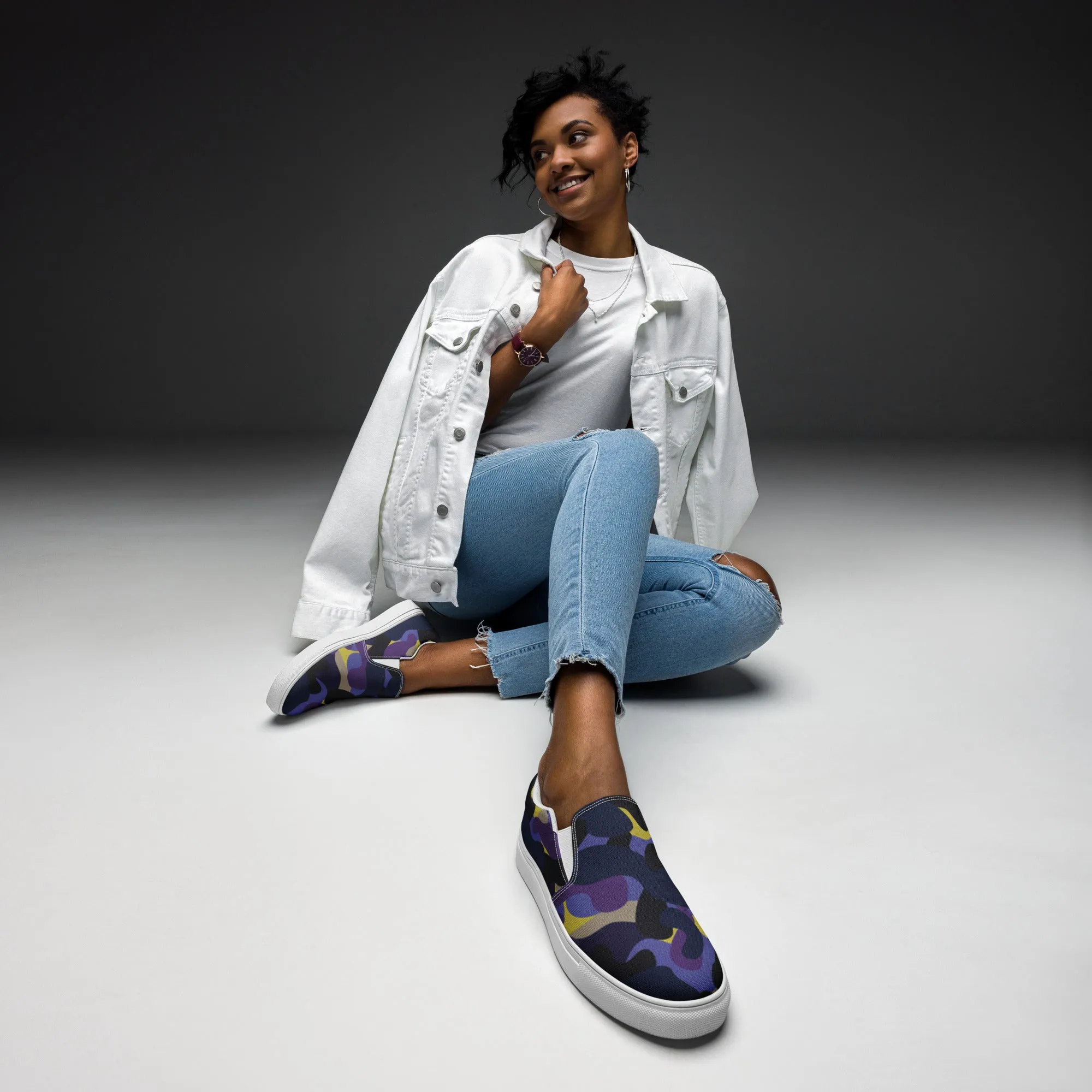 Women’s Camo slip-on canvas shoes, Purple camo shoes