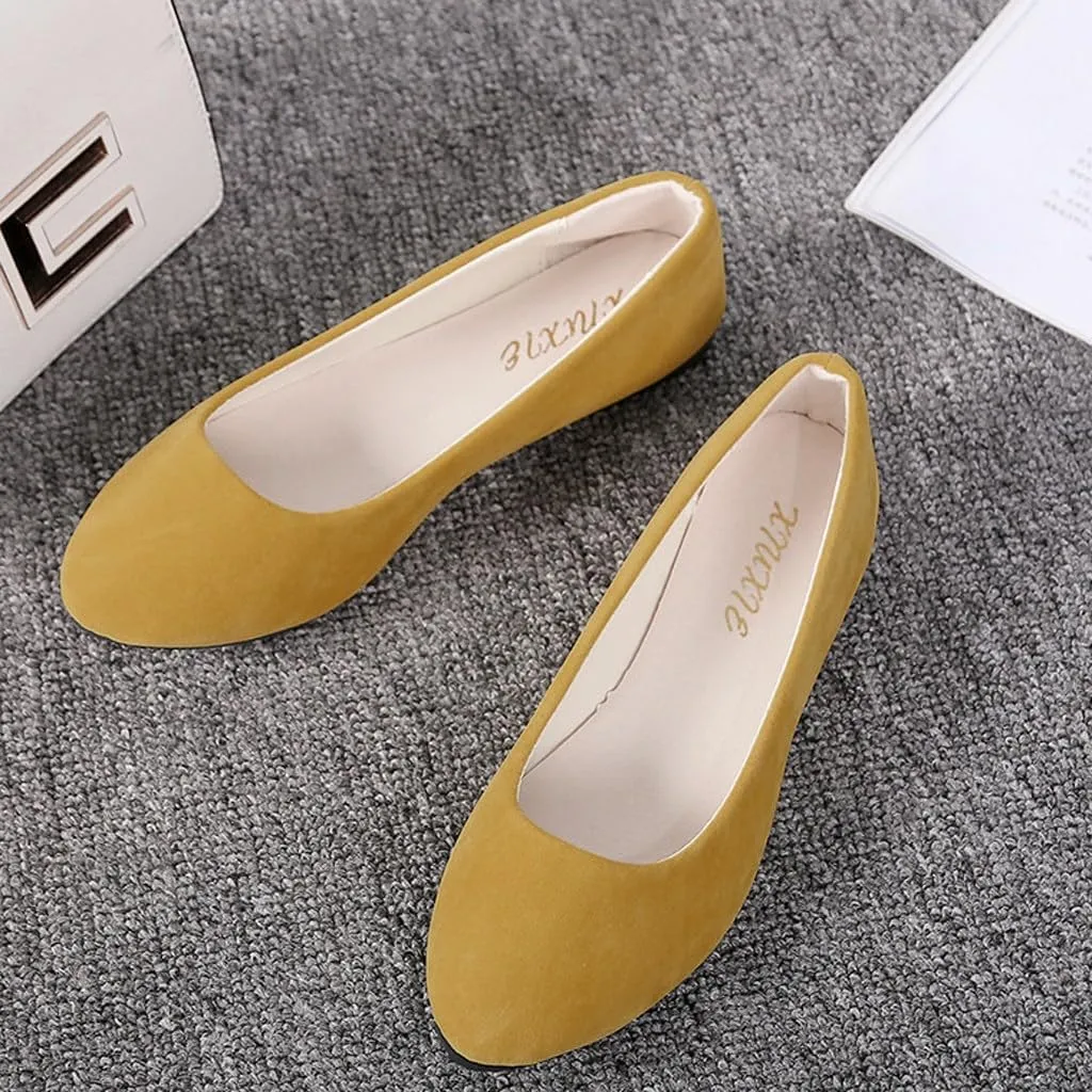 Women's Casual Slip-On Flat Lightweight & Flexible All Season Shoes Sneakers Classic Casual Walking Shoes