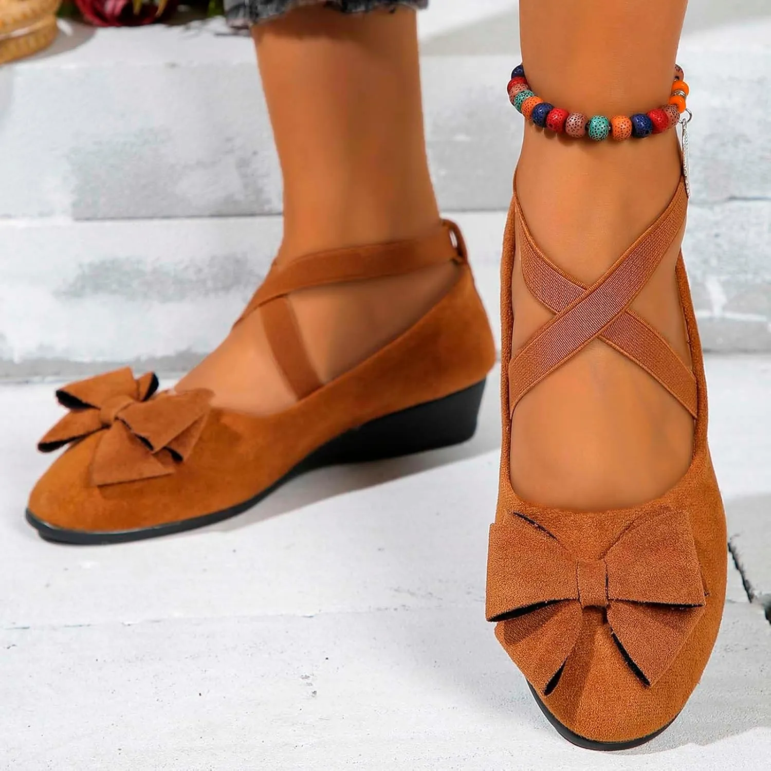 Women's Comfortable Suede Casual Shoes Low Heel Elastic Strap Slip-On Walking Footwear for Daily Wear and Outings