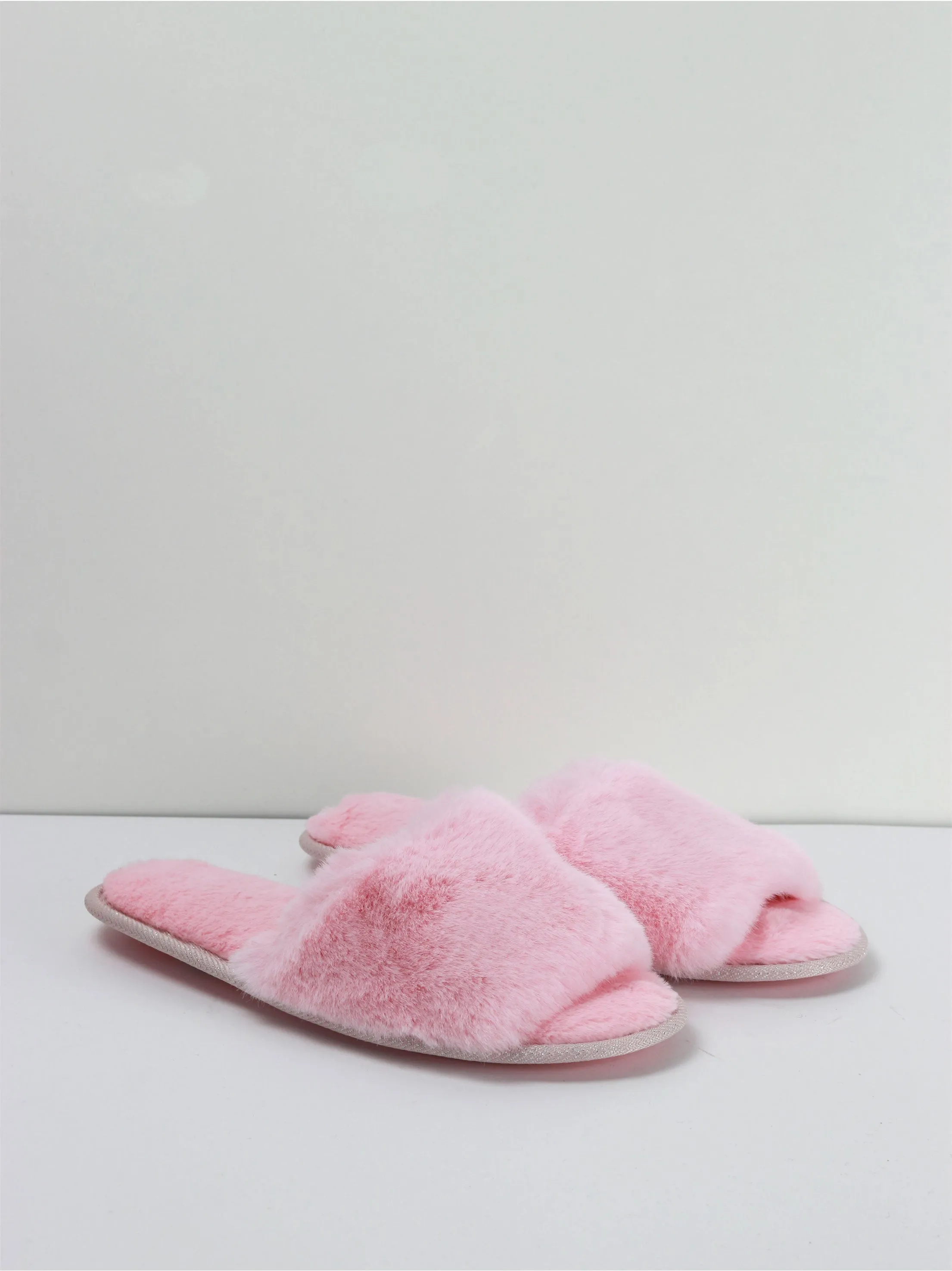 Women's Faux Fur Slip-On Slippers,Pink