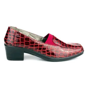Womens Heeled Burgundy Court Shoe