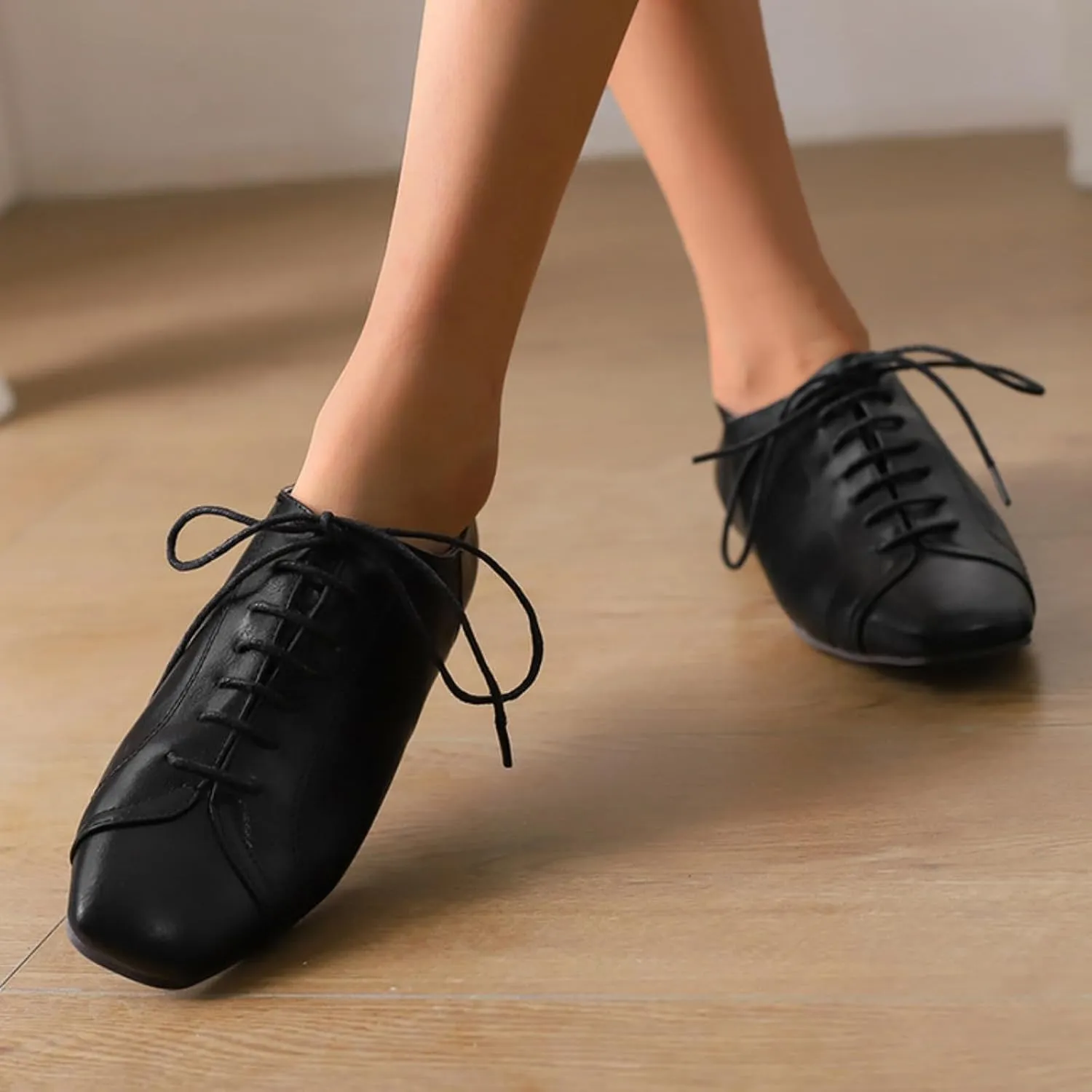 Womens Leather Lace-Up Perforated Flat Oxfords Square Toe Low Heel Block Soft Sole Formal Work Office Business Dress Shoes