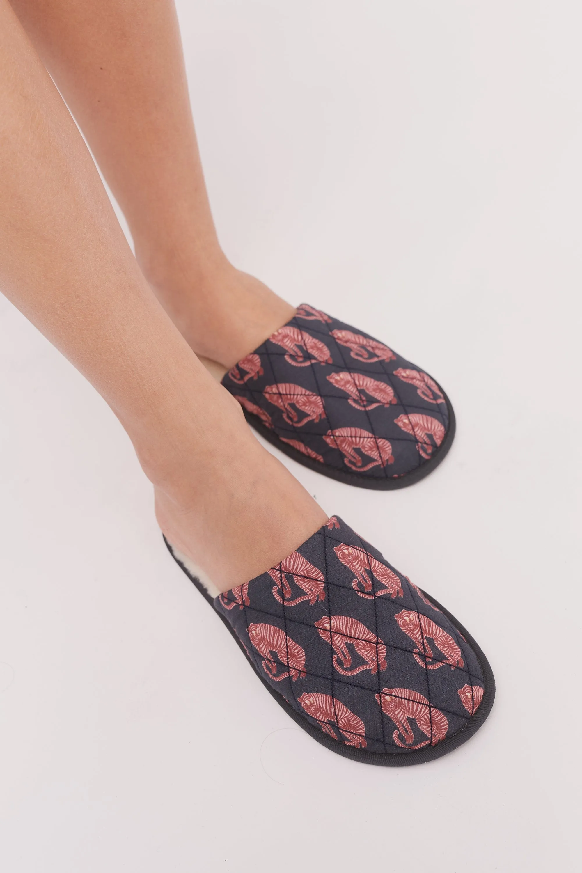 Women's Slipper Sansindo Tiger Print Navy/Pink