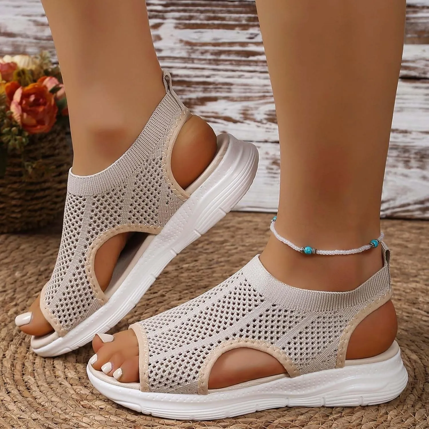 Women's Summer Casual Sandals Soft Flat Thick Bottom Comfortable Slip Outdoor Walking Fashionable Lightweight