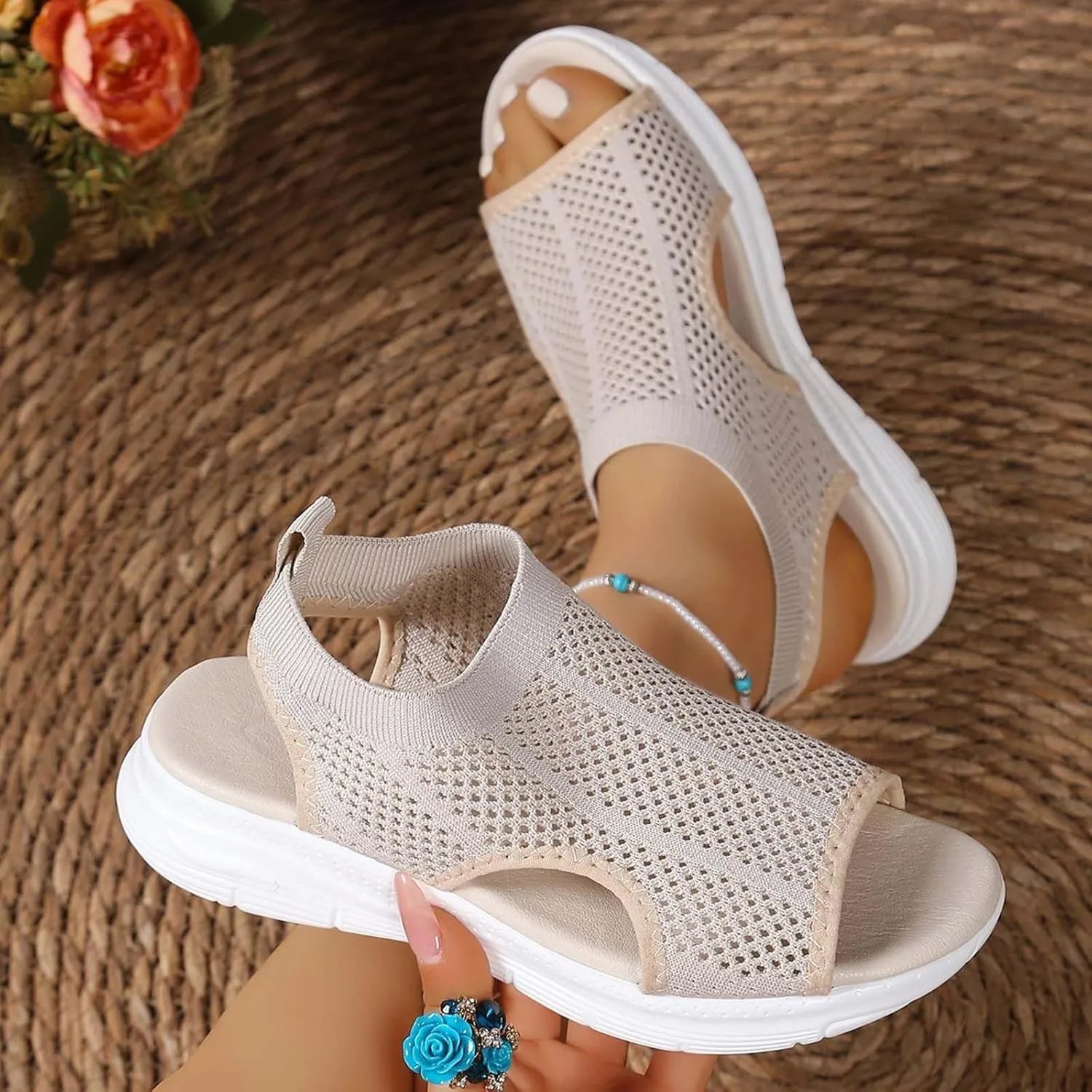 Women's Summer Casual Sandals Soft Flat Thick Bottom Comfortable Slip Outdoor Walking Fashionable Lightweight