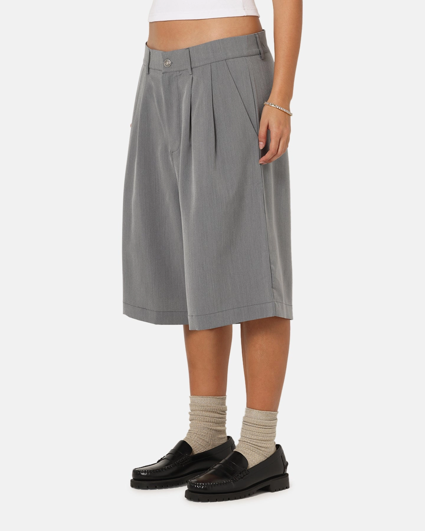 XXIII Baggy Pleated Shorts Grey Outdoor Adventure No Tag