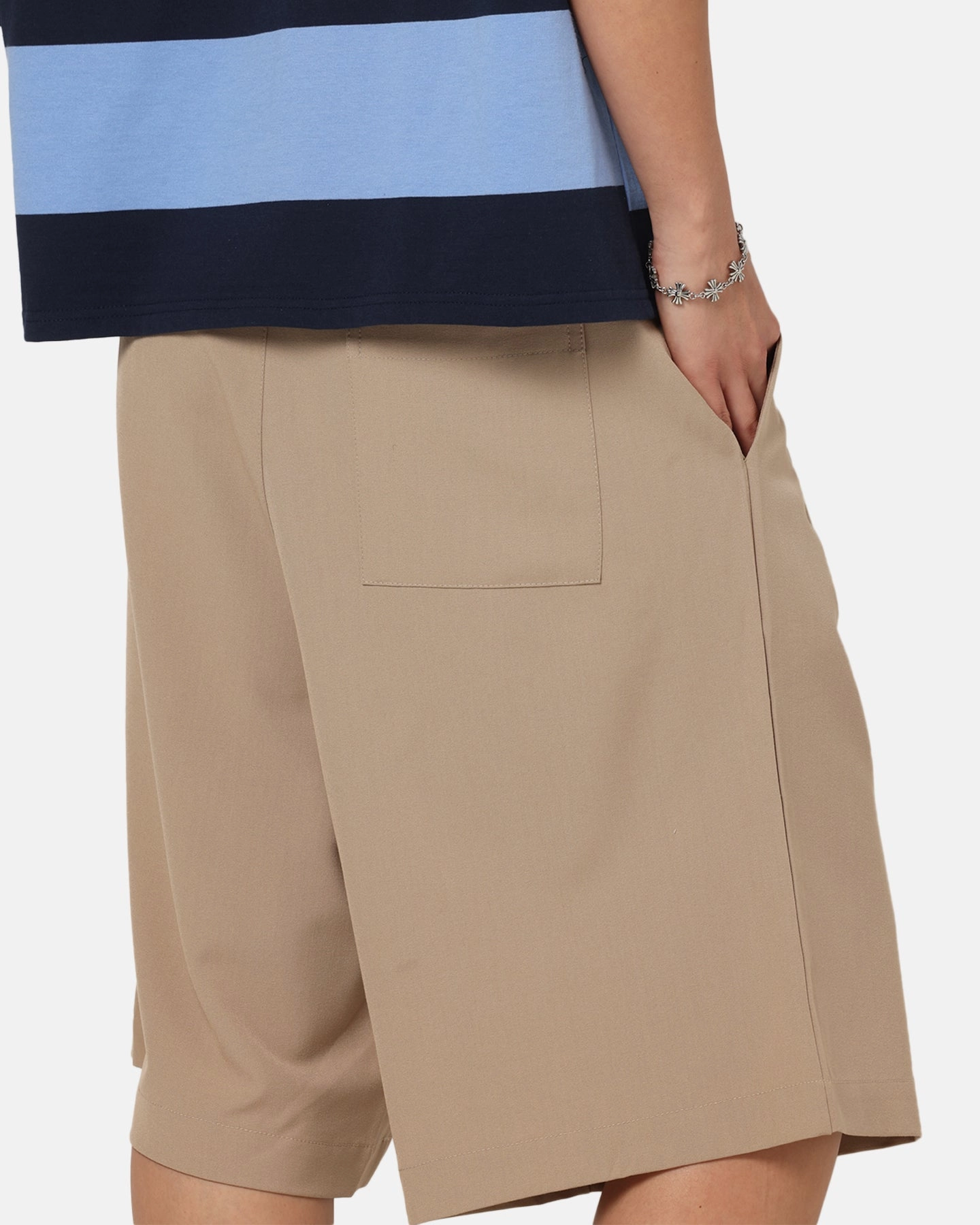 Daily Style XXIII Baggy Pleated Shorts Tan