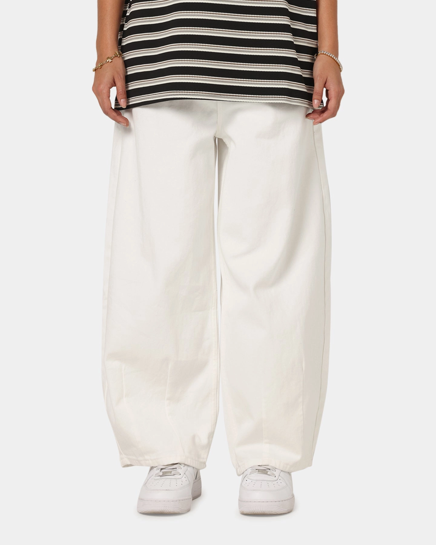 tech fabric Stretch Fit Wear XXIII Balloon Jeans Off White
