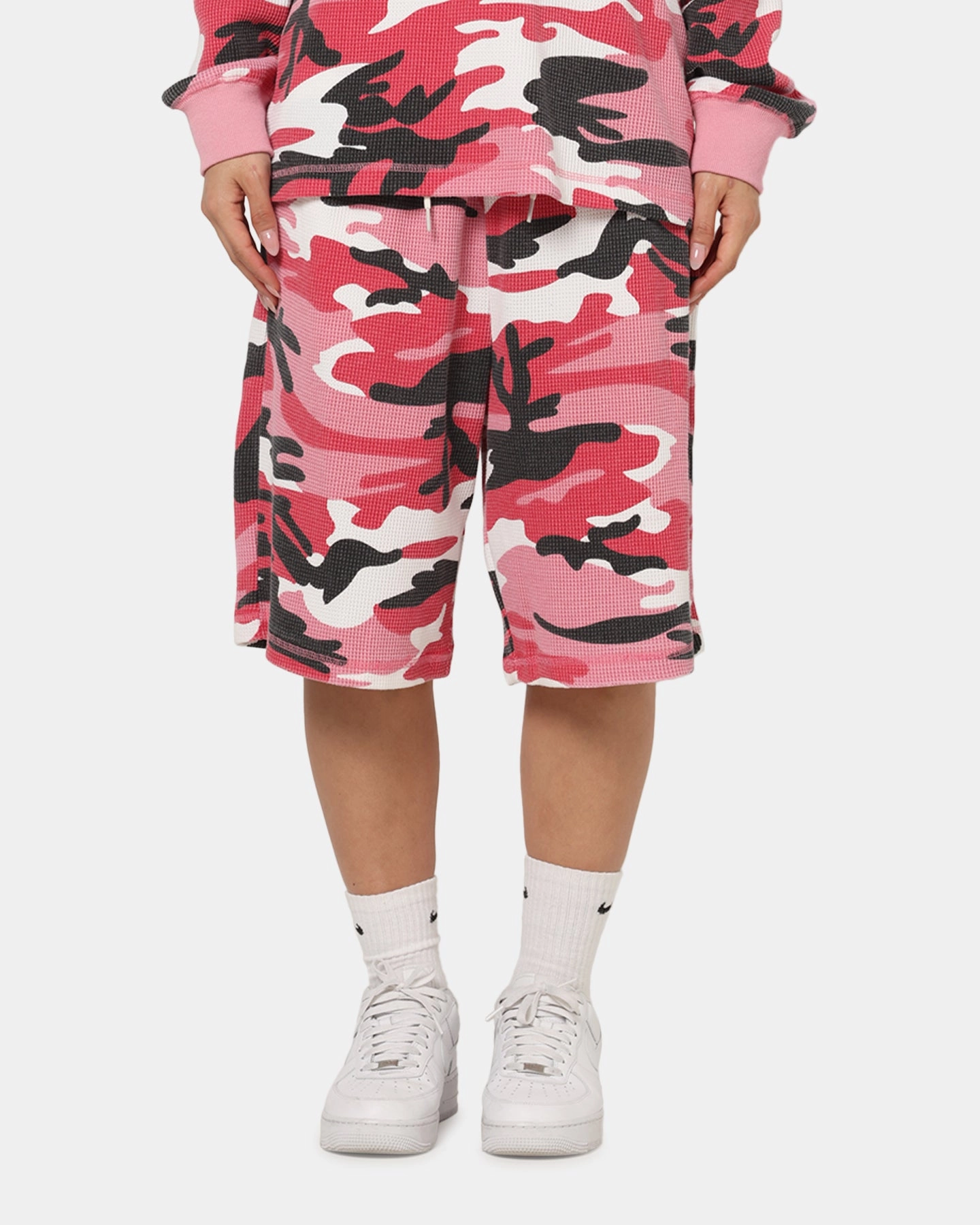 XXIII Printed Thermal Shorts Pink Camo Relax Fit